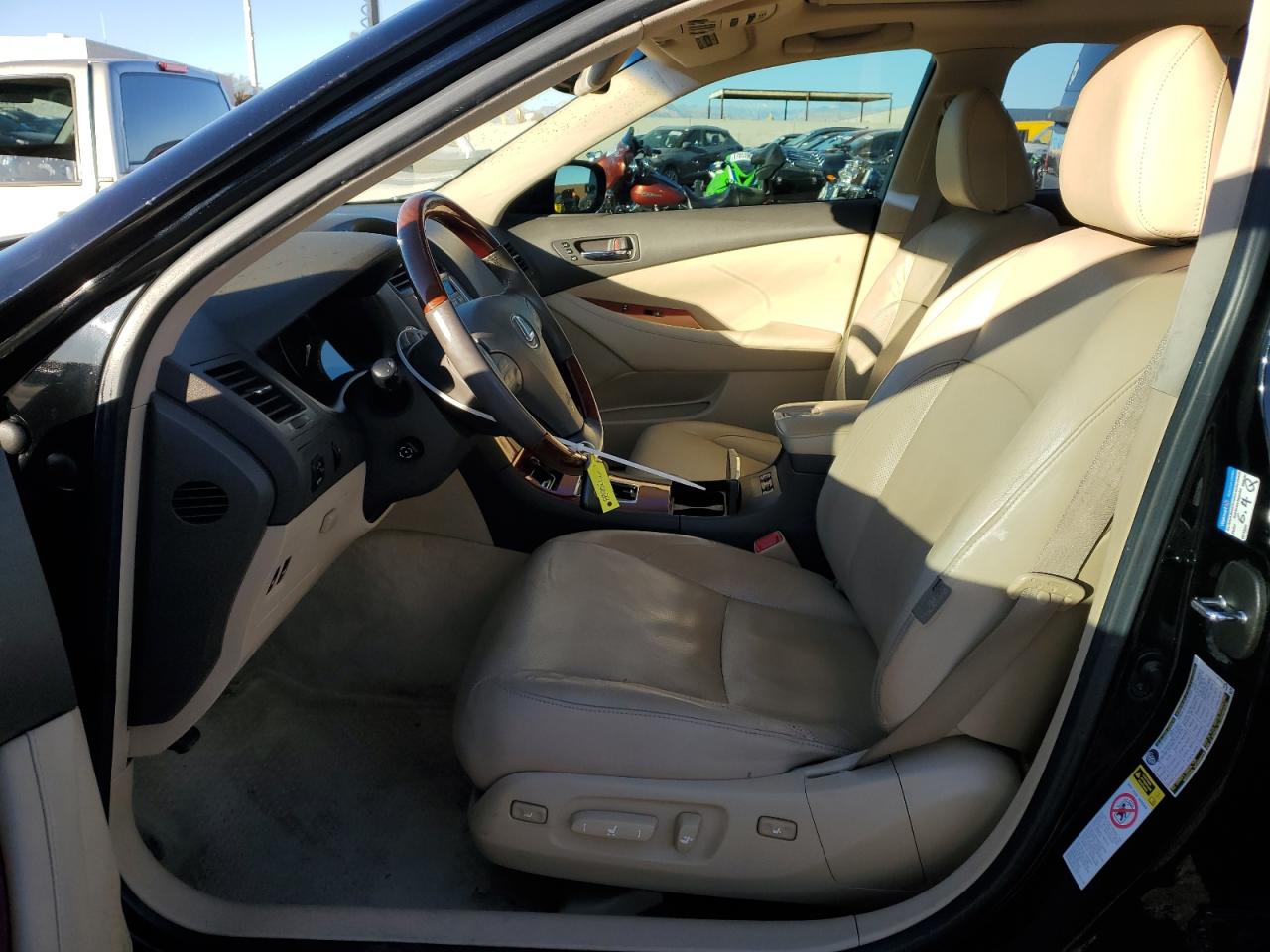 2009 Lexus ES - Image 7