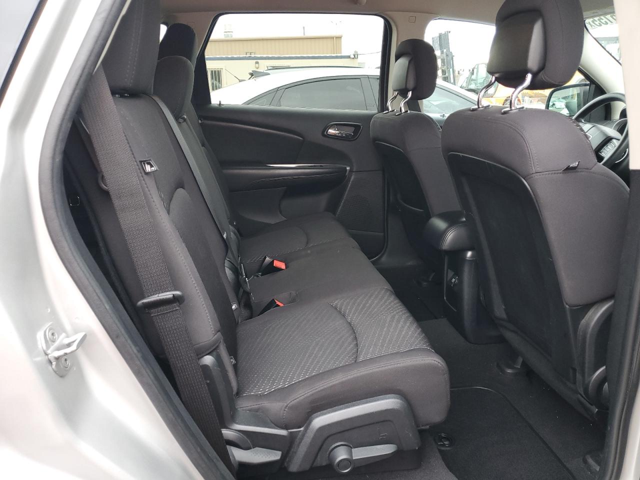 2012 Dodge Journey - Image 11