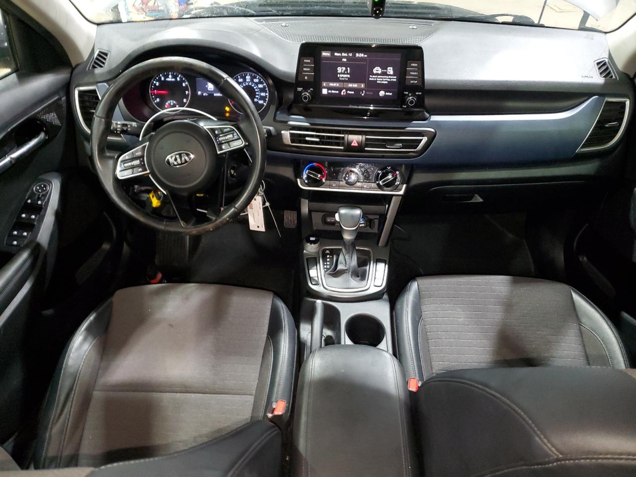 2021 Kia Seltos - Image 8