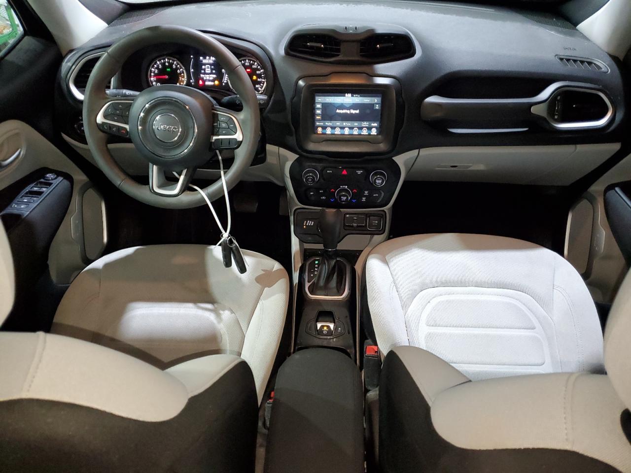 2019 Jeep Renegade - Image 8