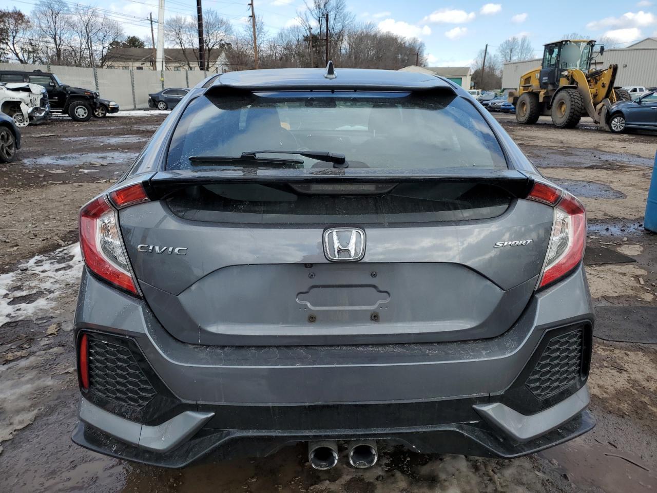 2018 Honda Civic - Image 6