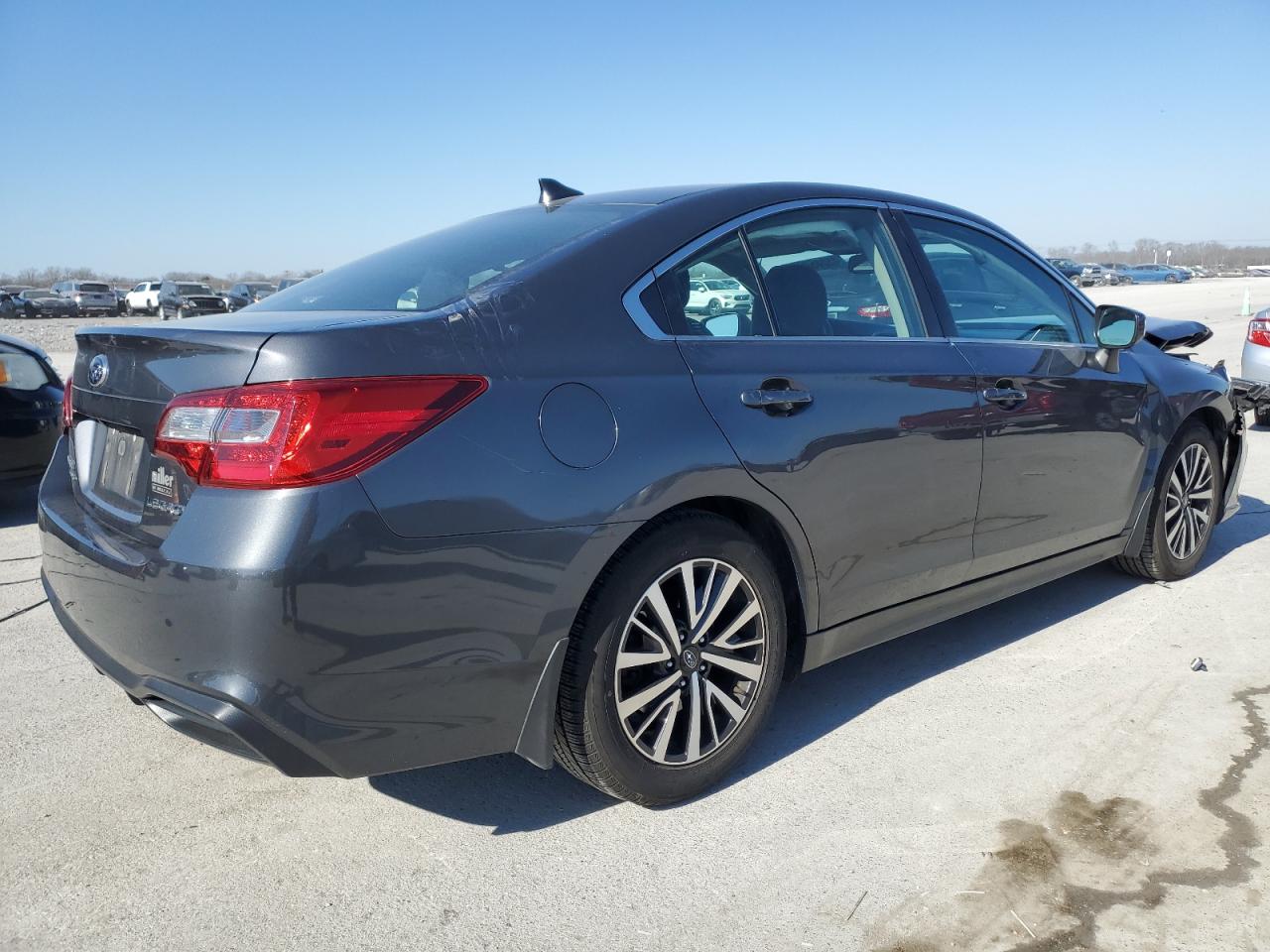 2018 Subaru Legacy - Image 3