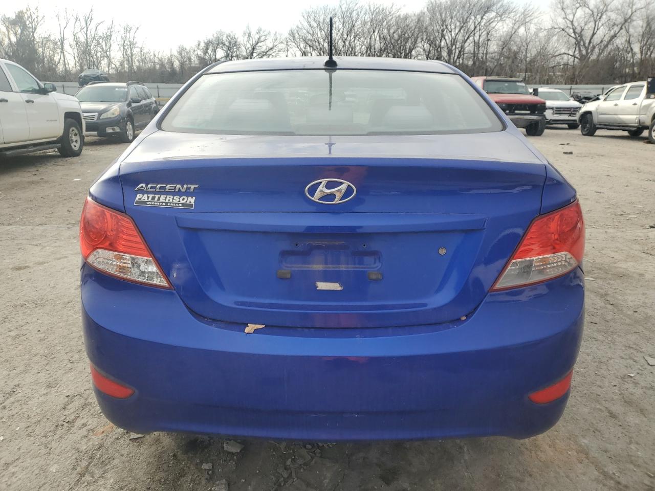2013 Hyundai Accent - Image 6