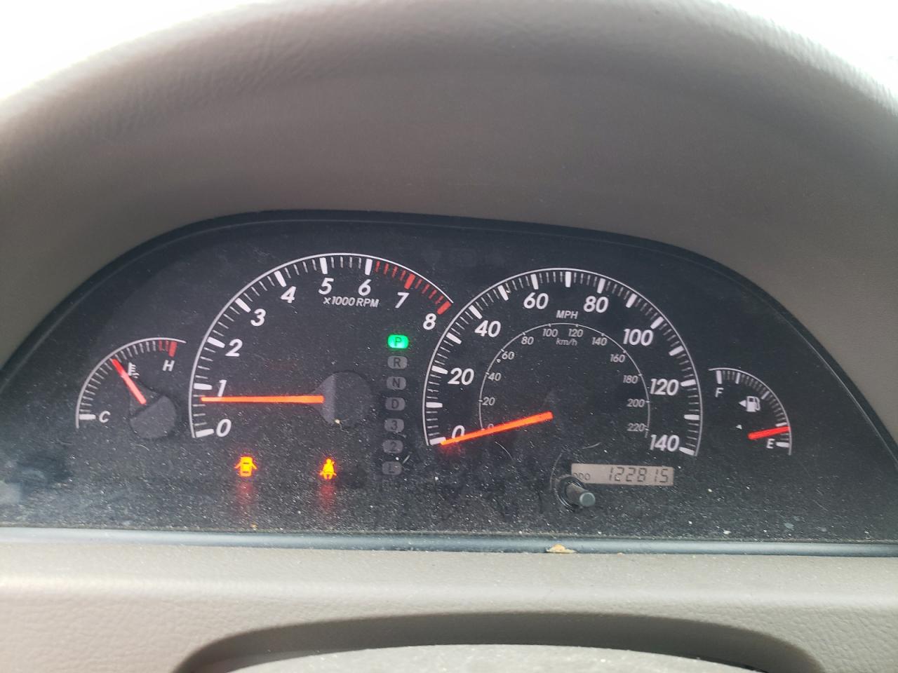 2005 Toyota Camry - Image 9