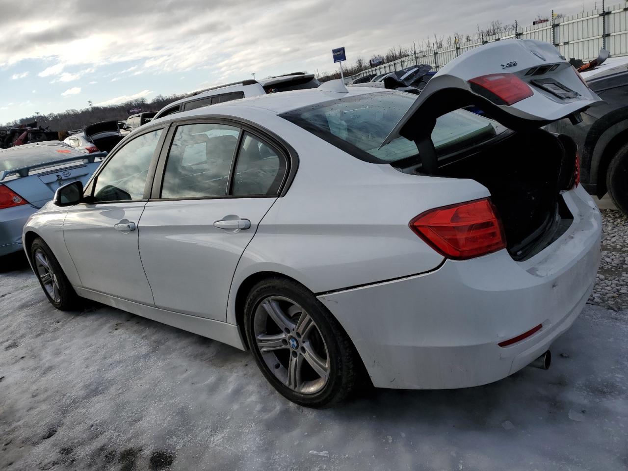 2015 BMW 3er - Image 2