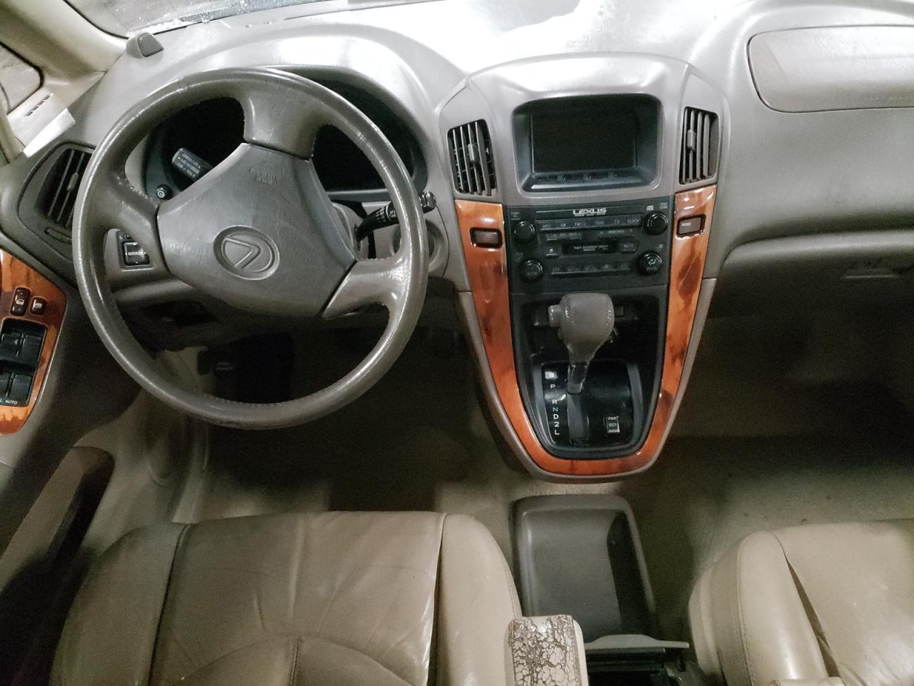 2000 Lexus RX - Image 8