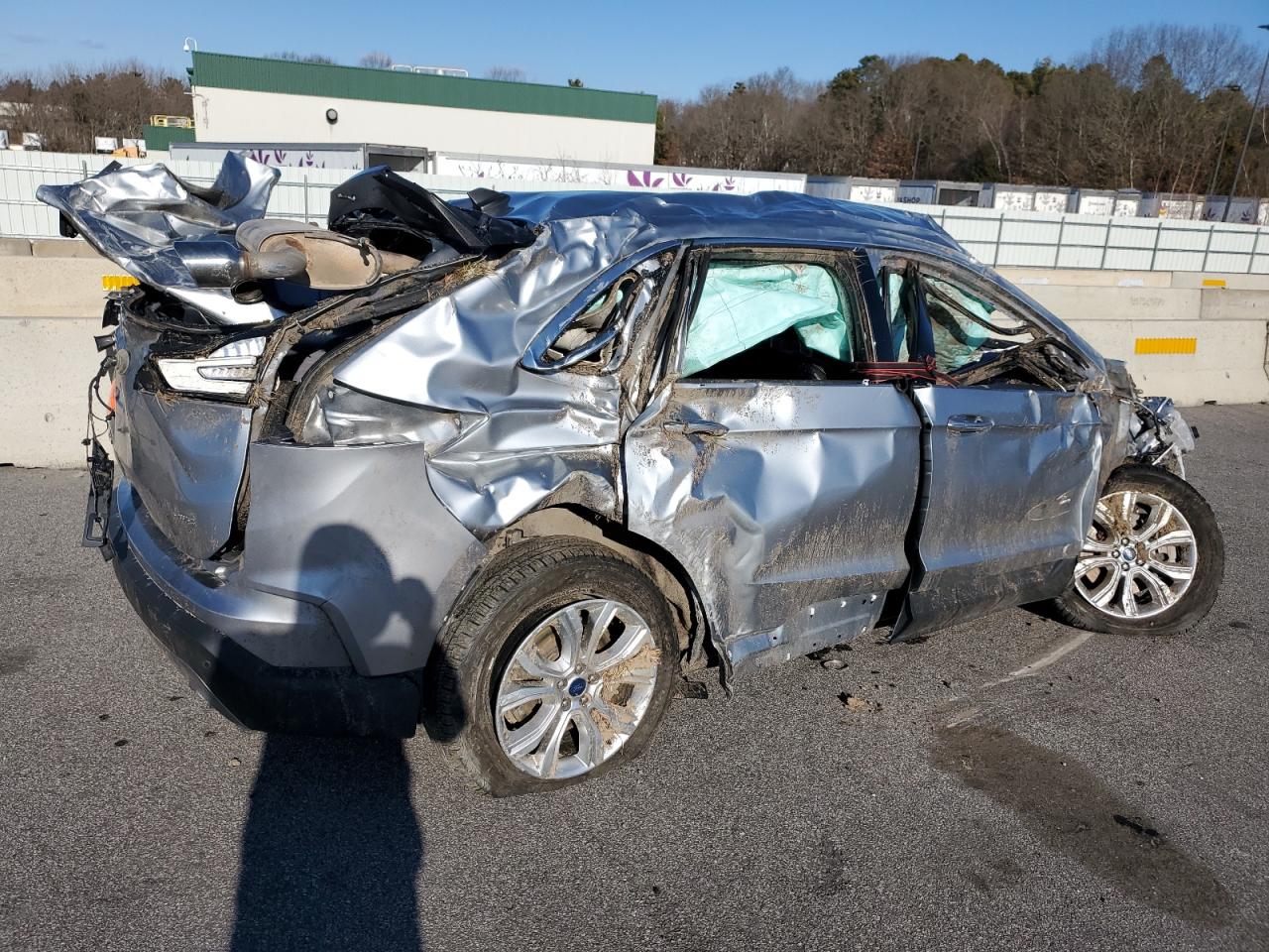 2022 Ford Edge - Image 3