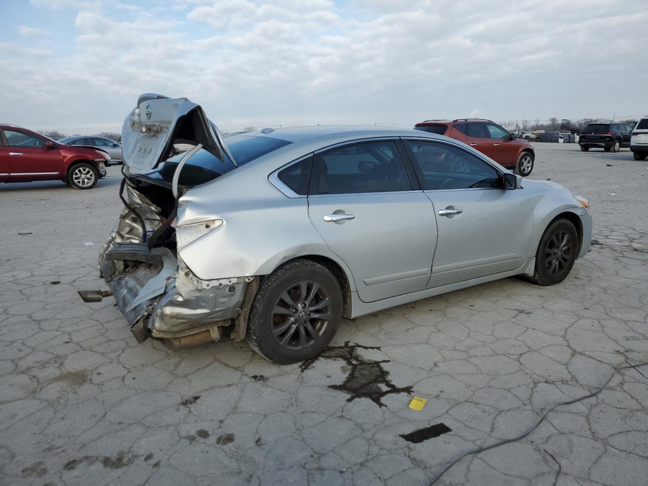 2015 Nissan Altima - Image 3