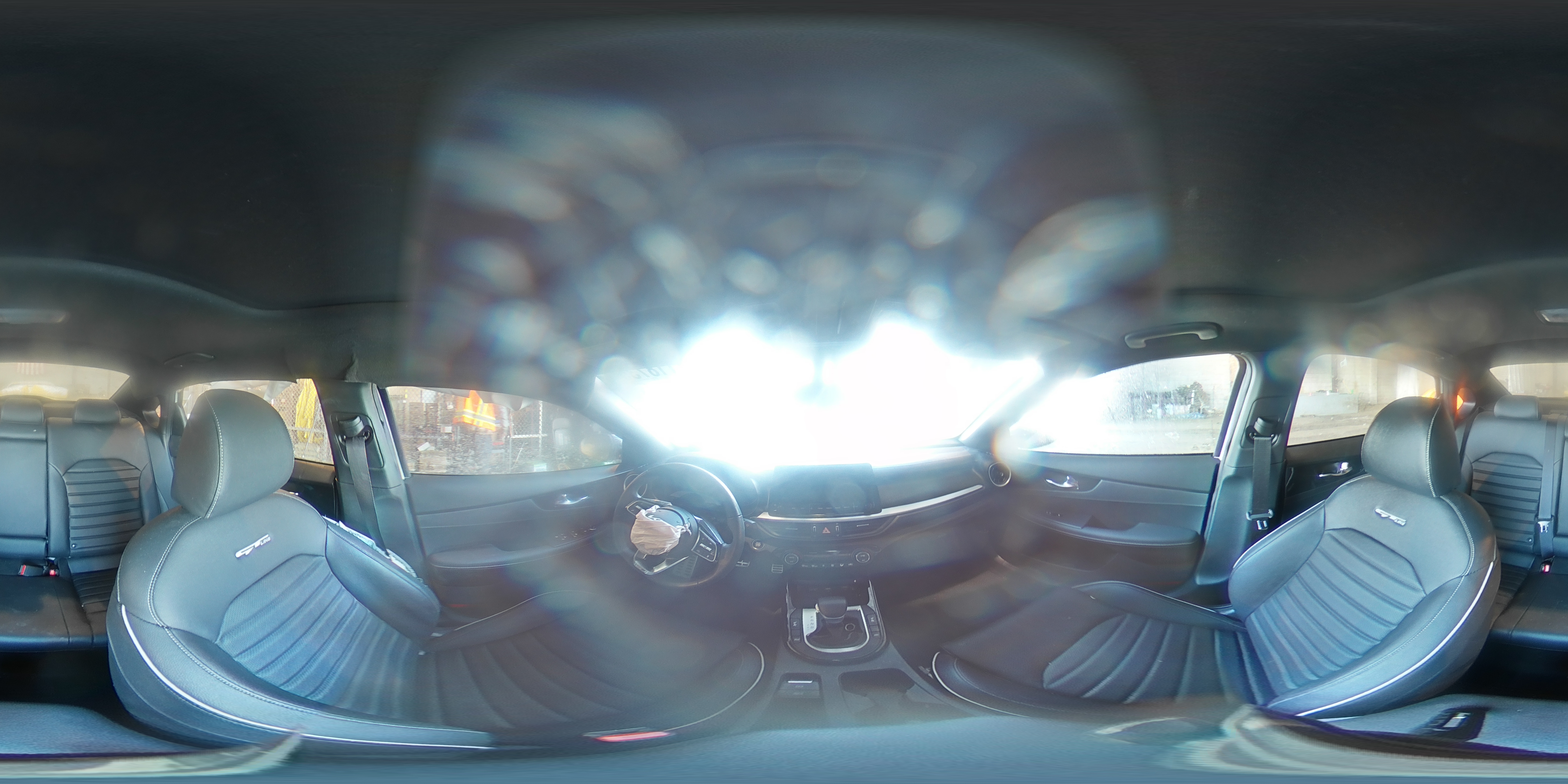 2024 Kia Forte - Image 12