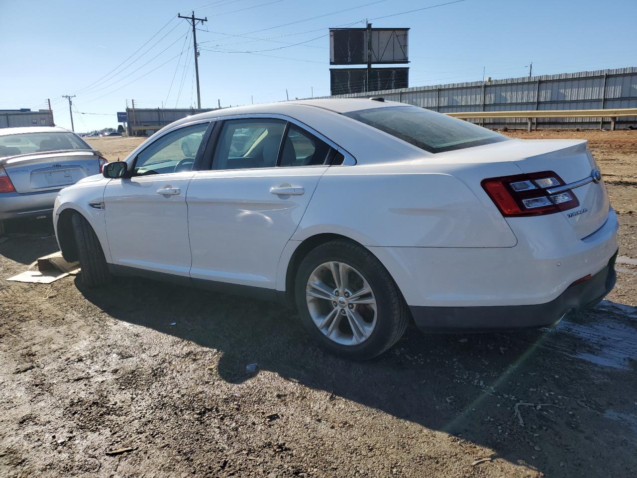 VIN 1FAHP2E89DG129270 2013 FORD TAURUS no.2