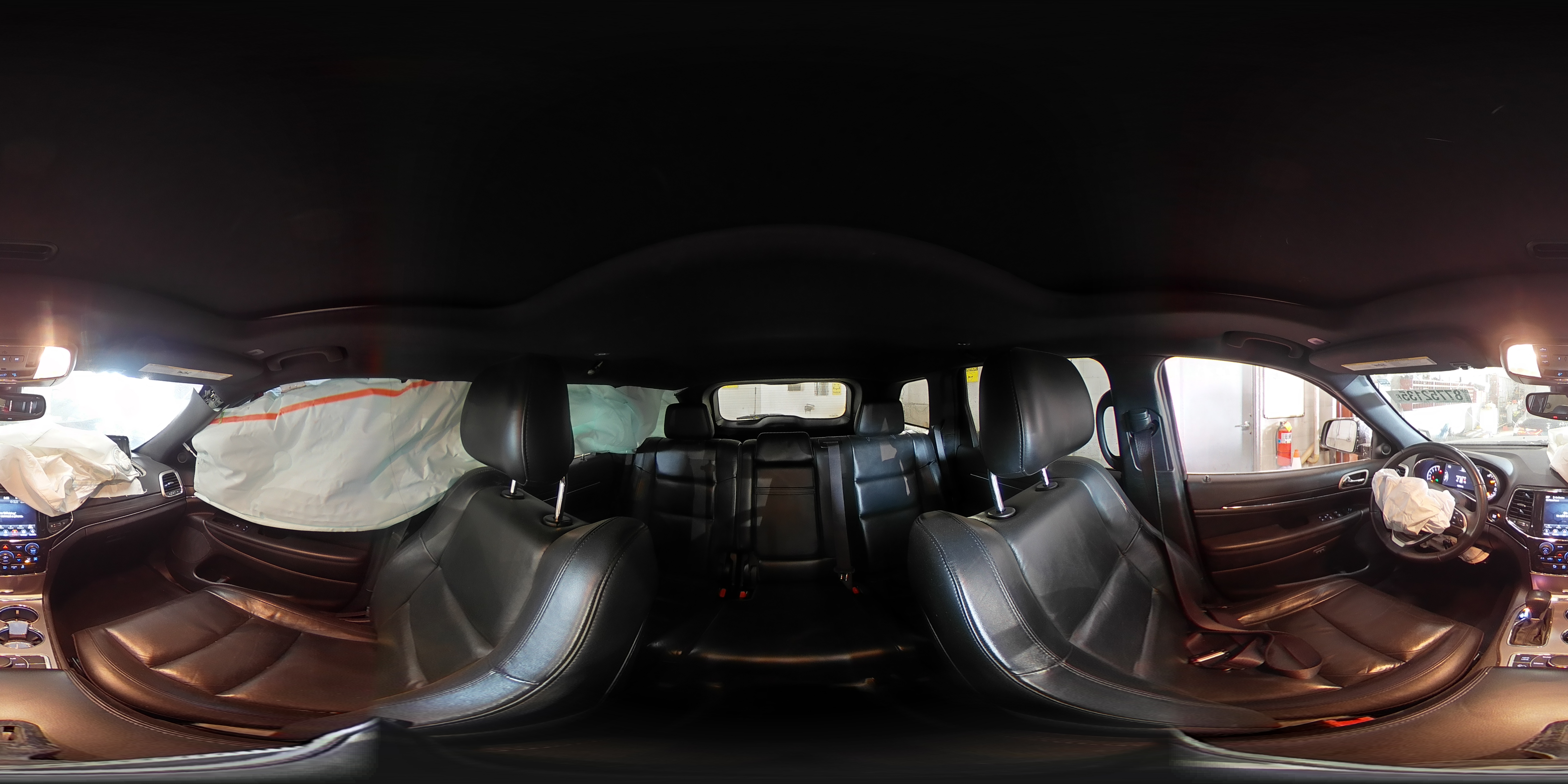 2020 Jeep Grand Cherokee - Image 15