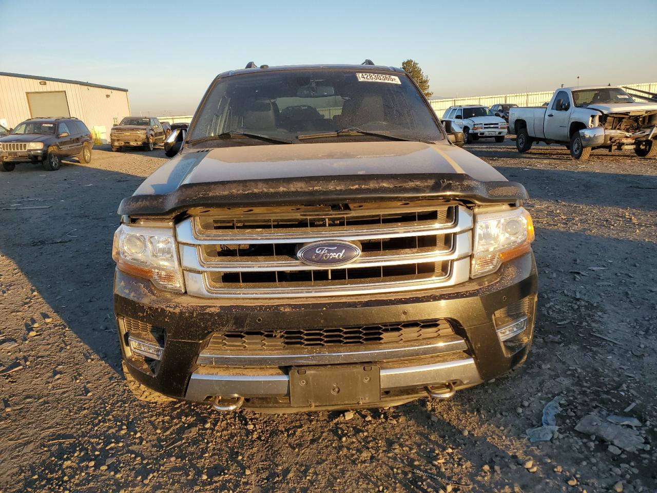2015 Ford Expedition - Image 5