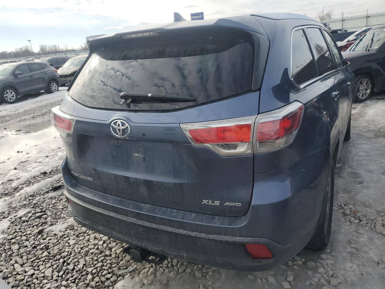 2015 Toyota Highlander - Image 6