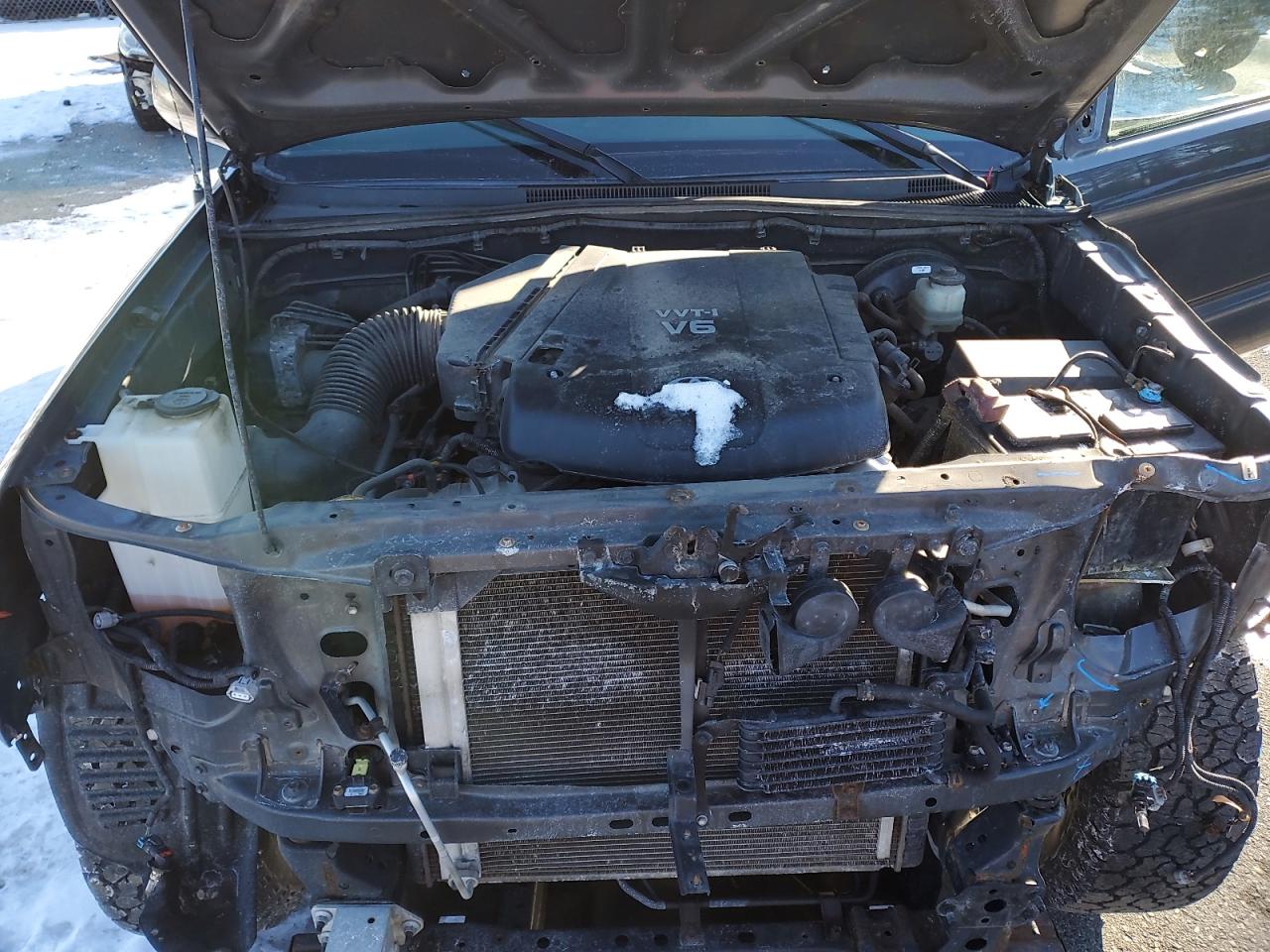 2010 Toyota Tacoma - Image 13