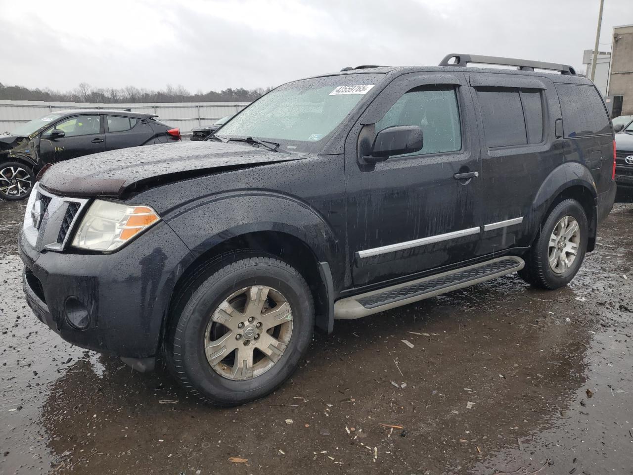 2011 Nissan Pathfinder - Image 1