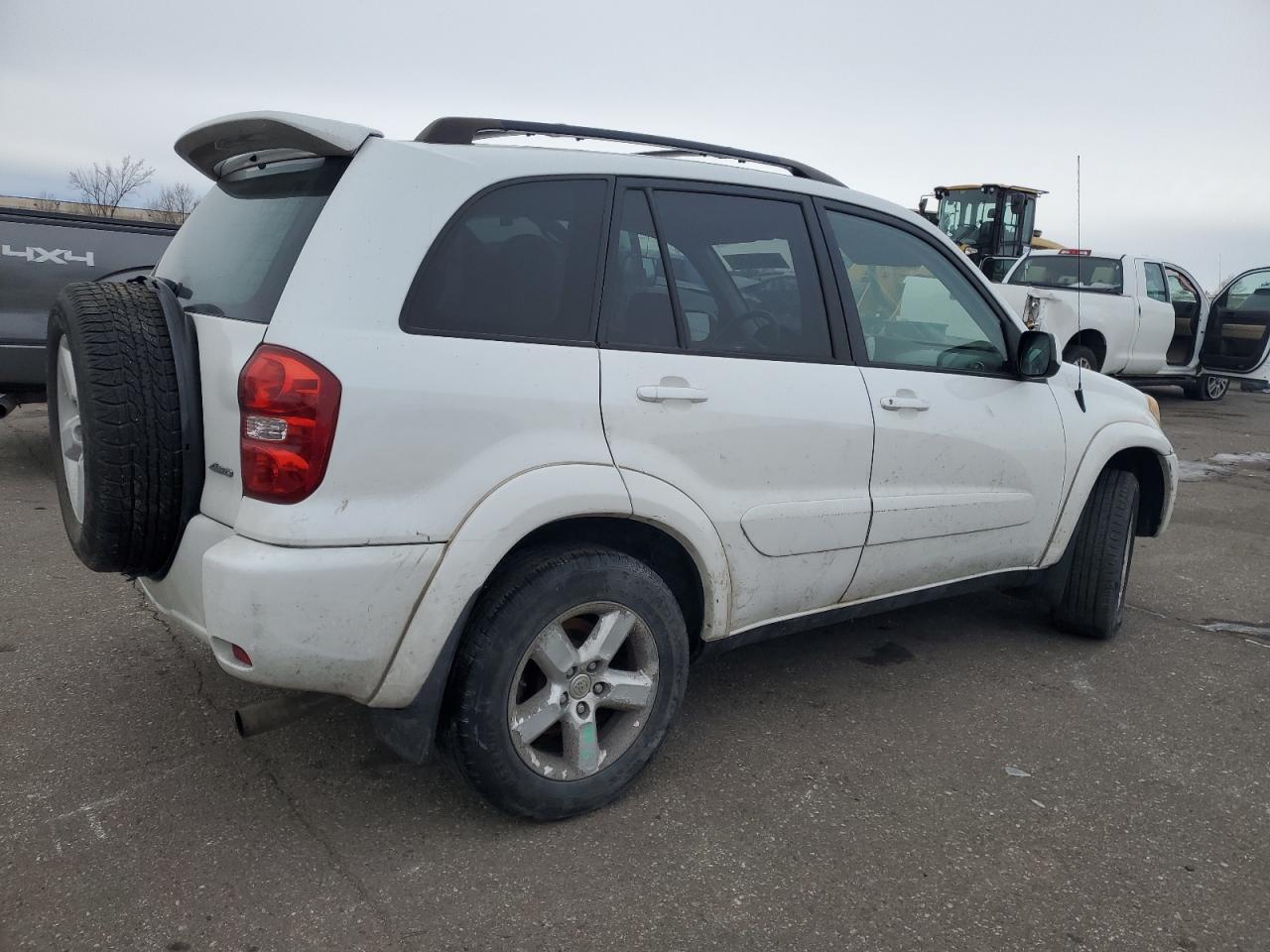 2004 Toyota RAV 4 - Image 3