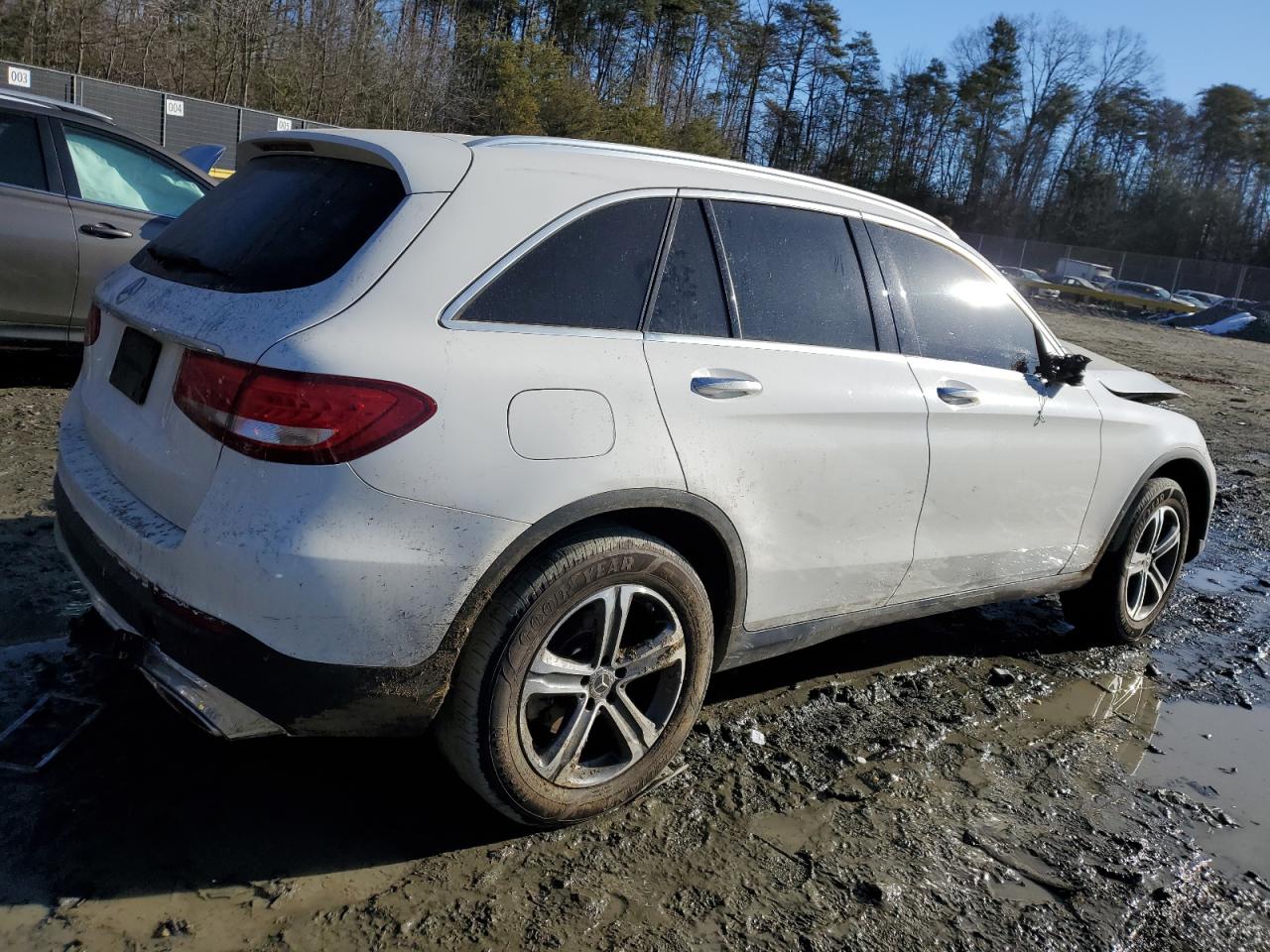 2019 Mercedes-Benz GLC - Image 3