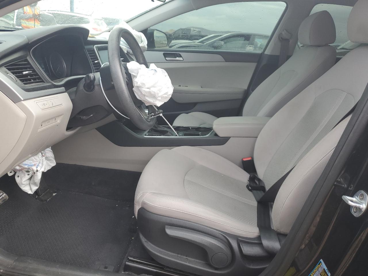 2018 Hyundai Sonata - Image 7