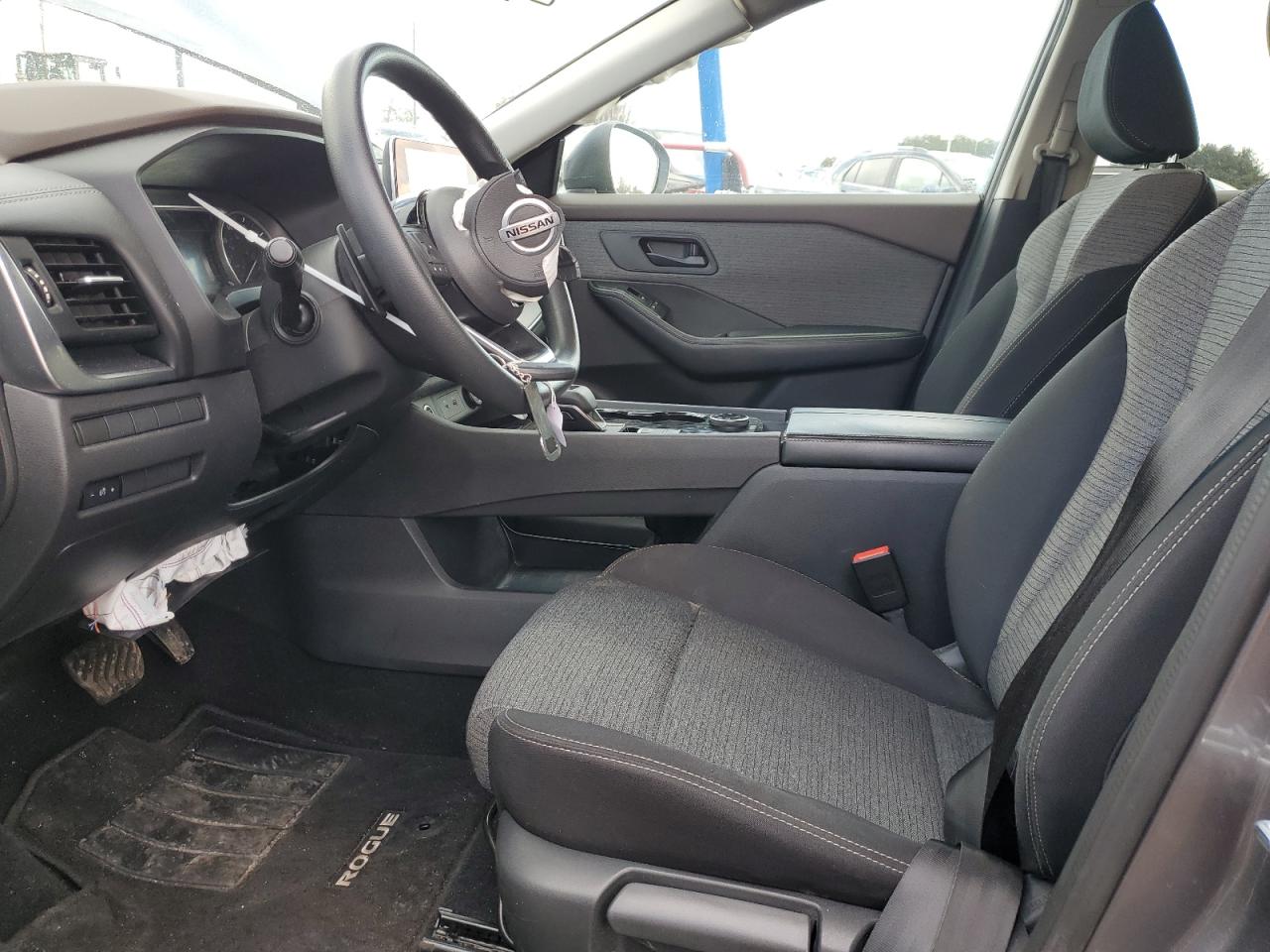 2021 Nissan Rogue - Image 7