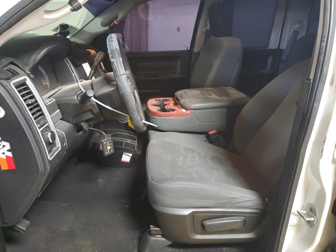 2013 RAM 1500 - Image 7
