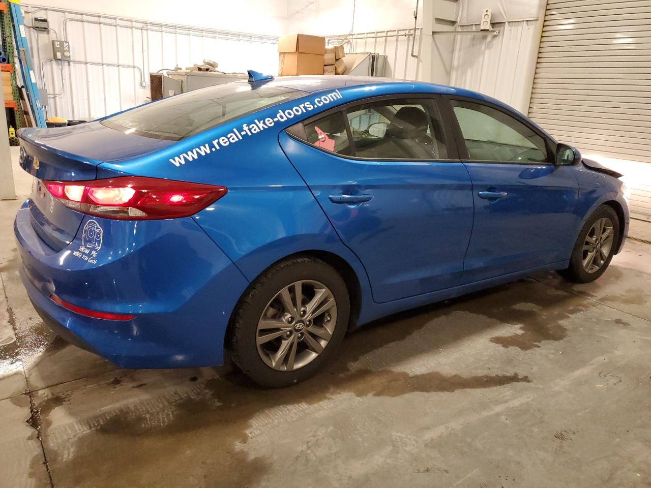 2018 Hyundai Elantra - Image 3