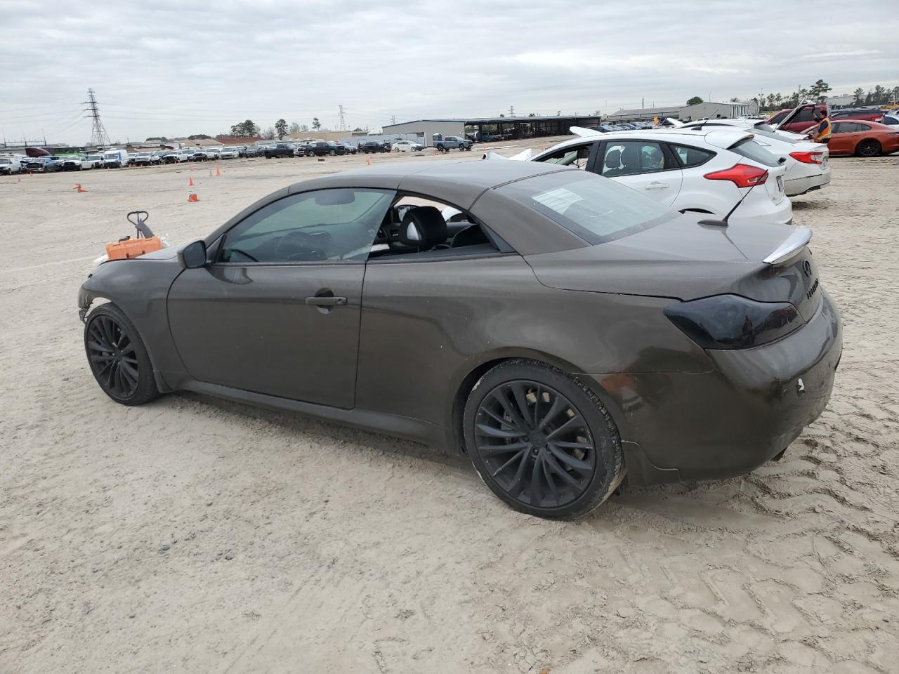2013 Infiniti G - Image 2