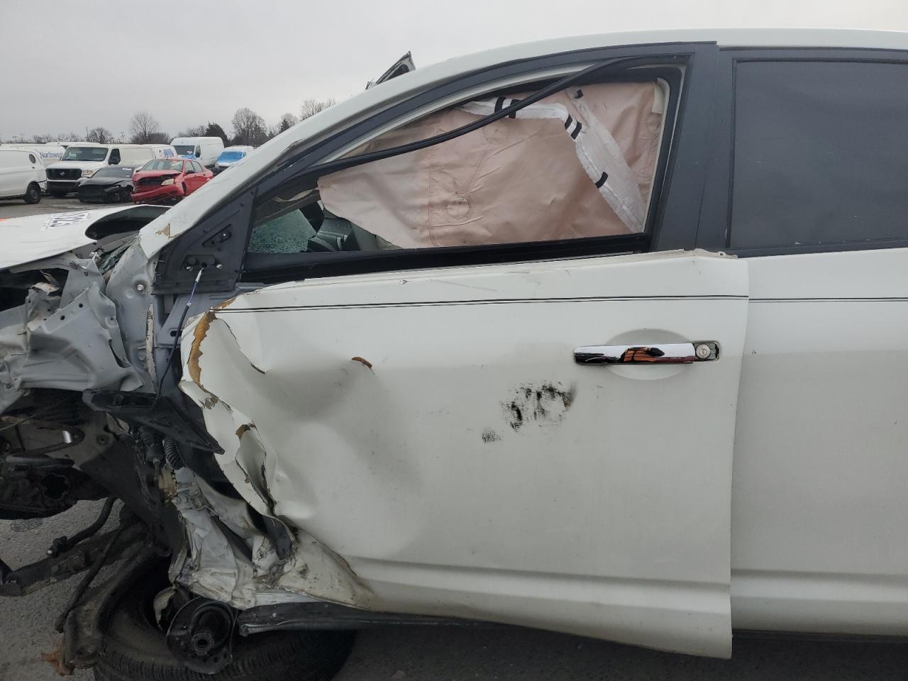 2010 Nissan Rogue - Image 7