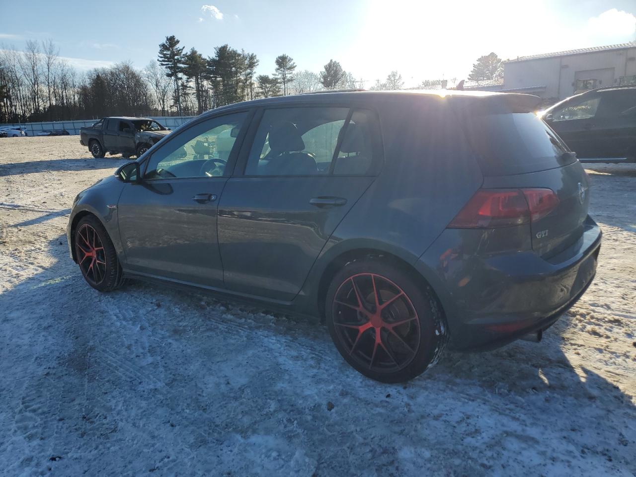 2015 Volkswagen GTI - Image 2