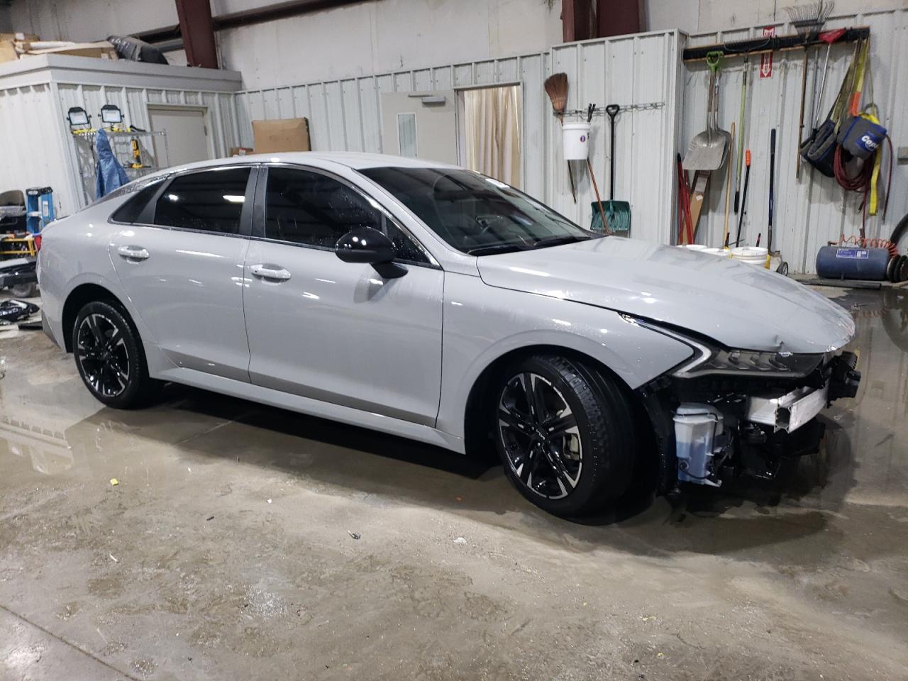 2024 Kia K5 - Image 4