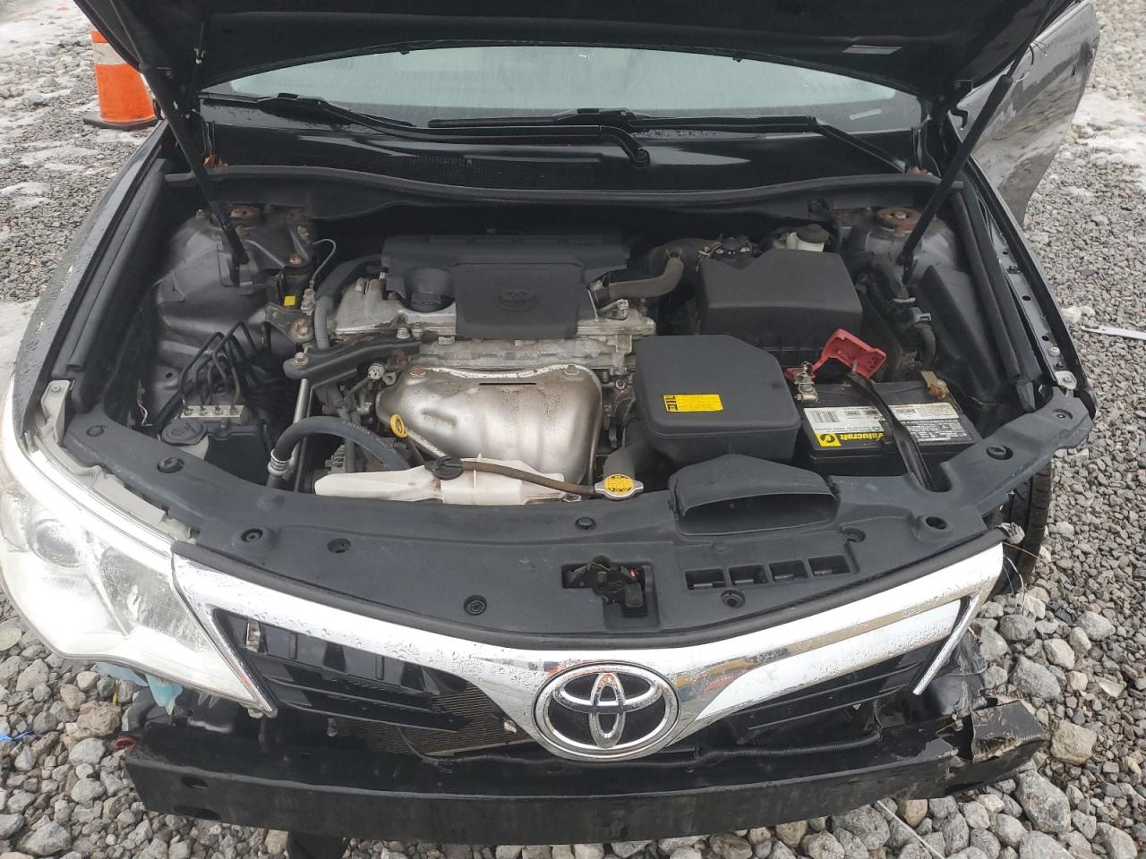 2012 Toyota Camry - Image 12