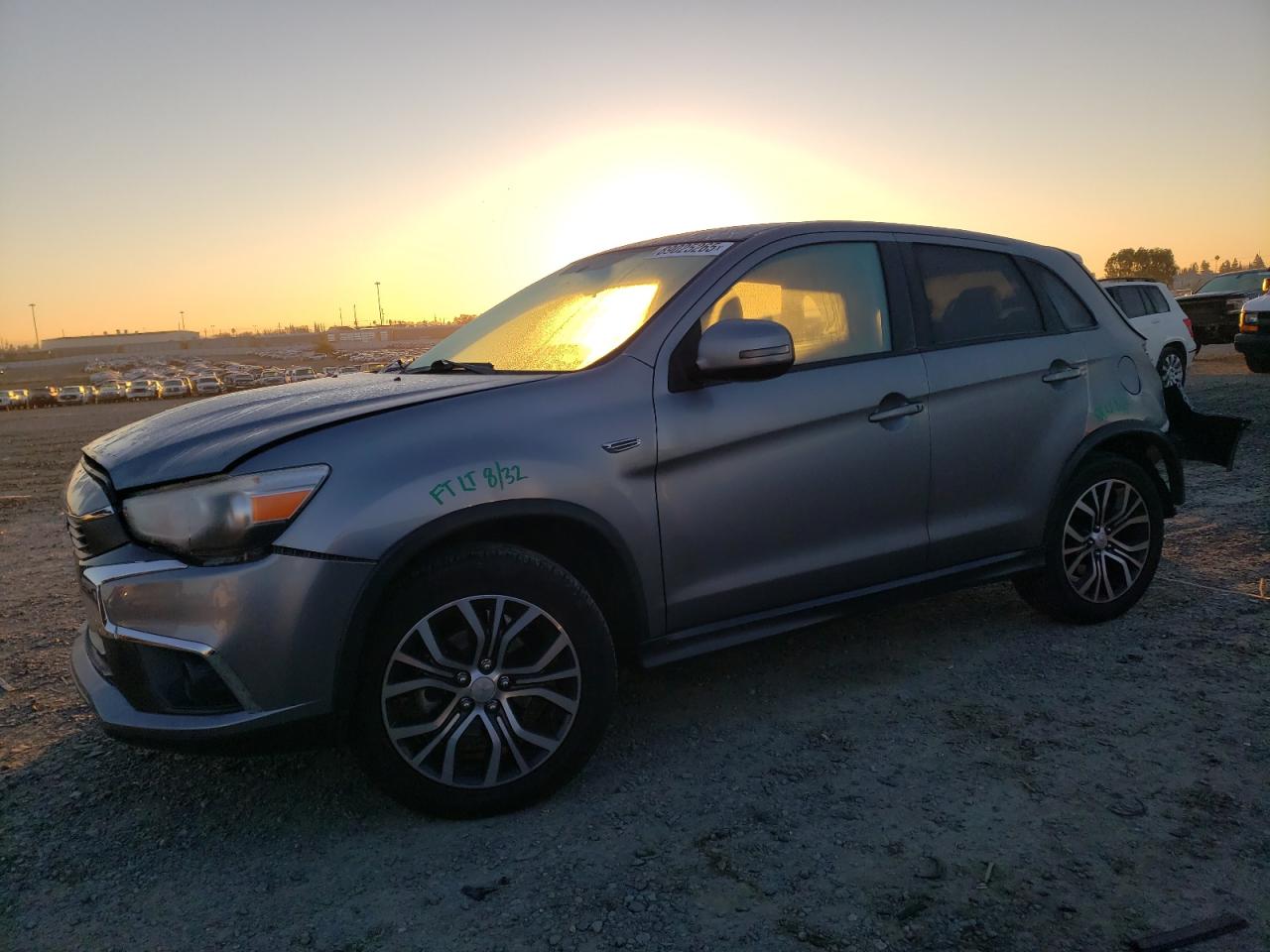 2017 Mitsubishi Outlander - Image 1