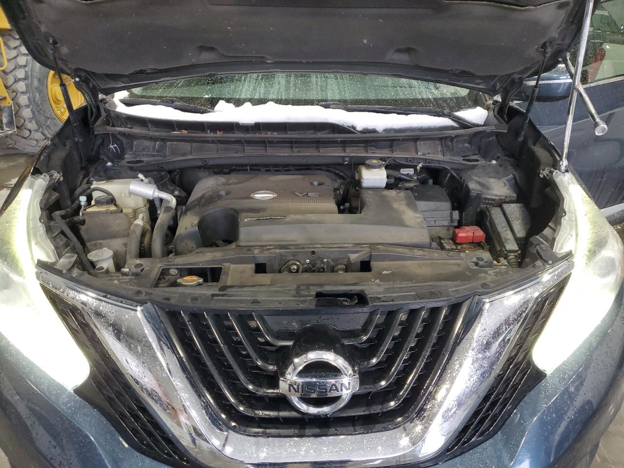 2015 Nissan Murano - Image 11