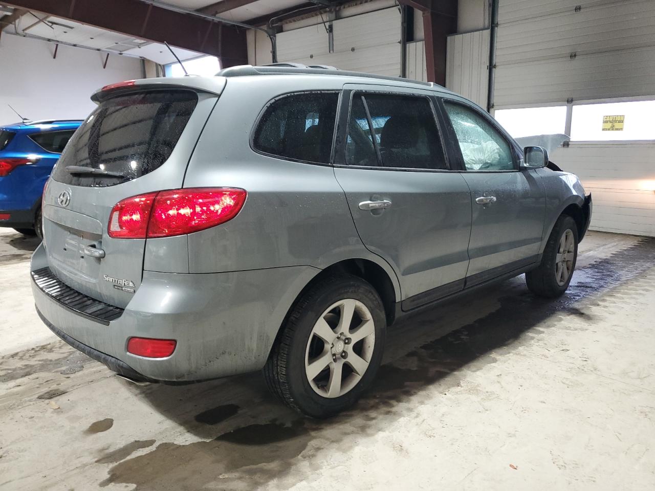 2009 Hyundai Santa Fe - Image 3