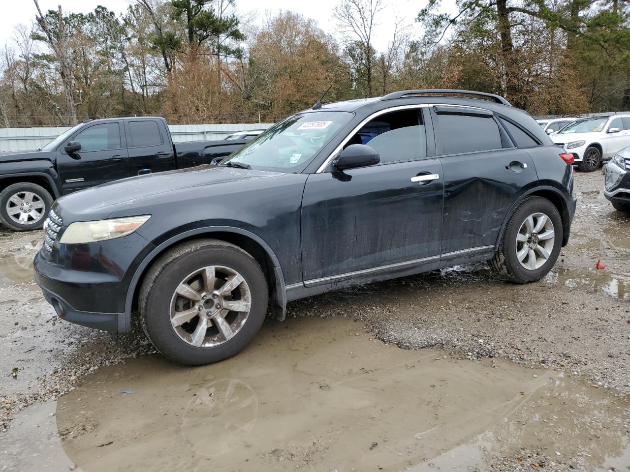 2005 Infiniti FX - Image 1