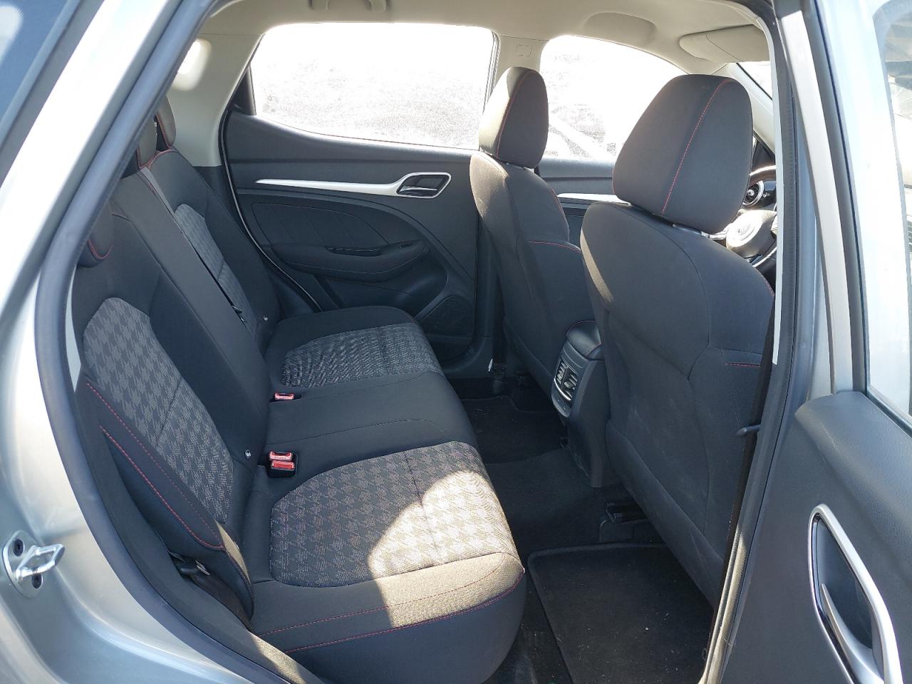 LSJW74U37NZ087947 - 2022 Mg ZS - #41712885