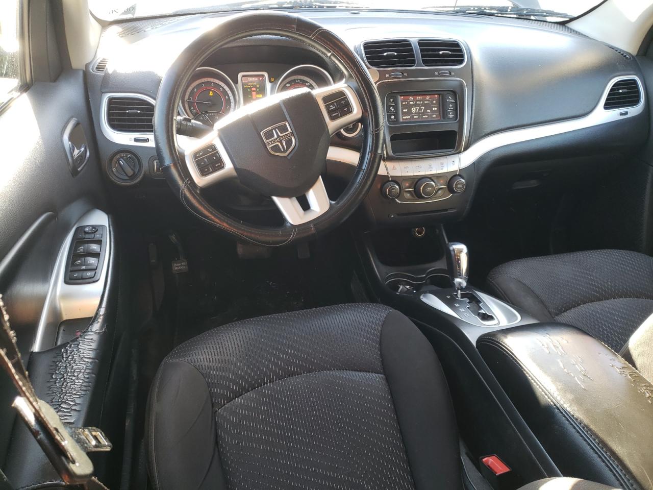 2015 Dodge Journey - Image 8