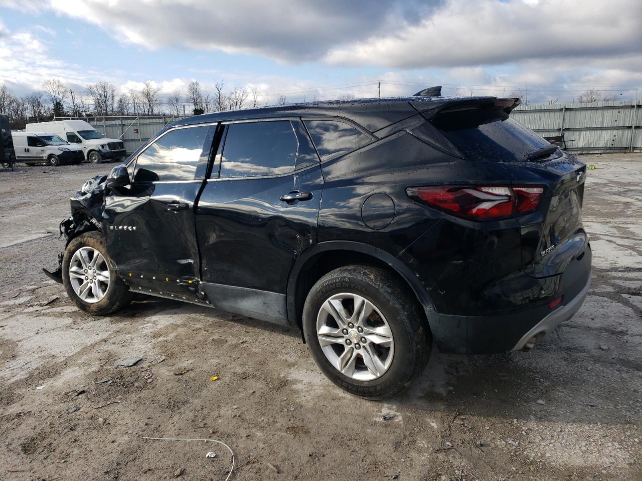 2021 Chevrolet Blazer - Image 2