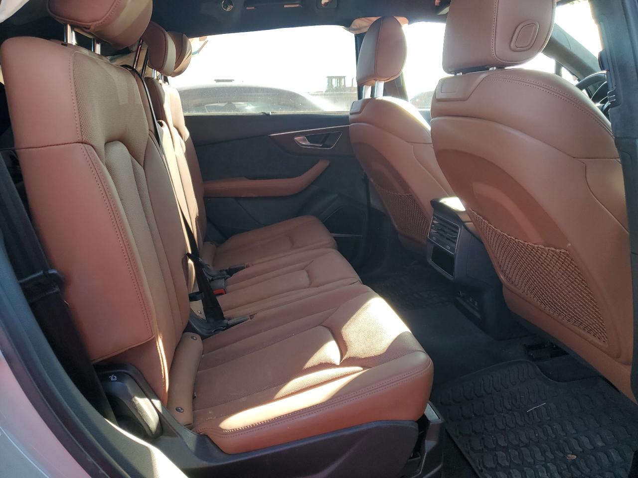 2021 Audi Q7 - Image 11