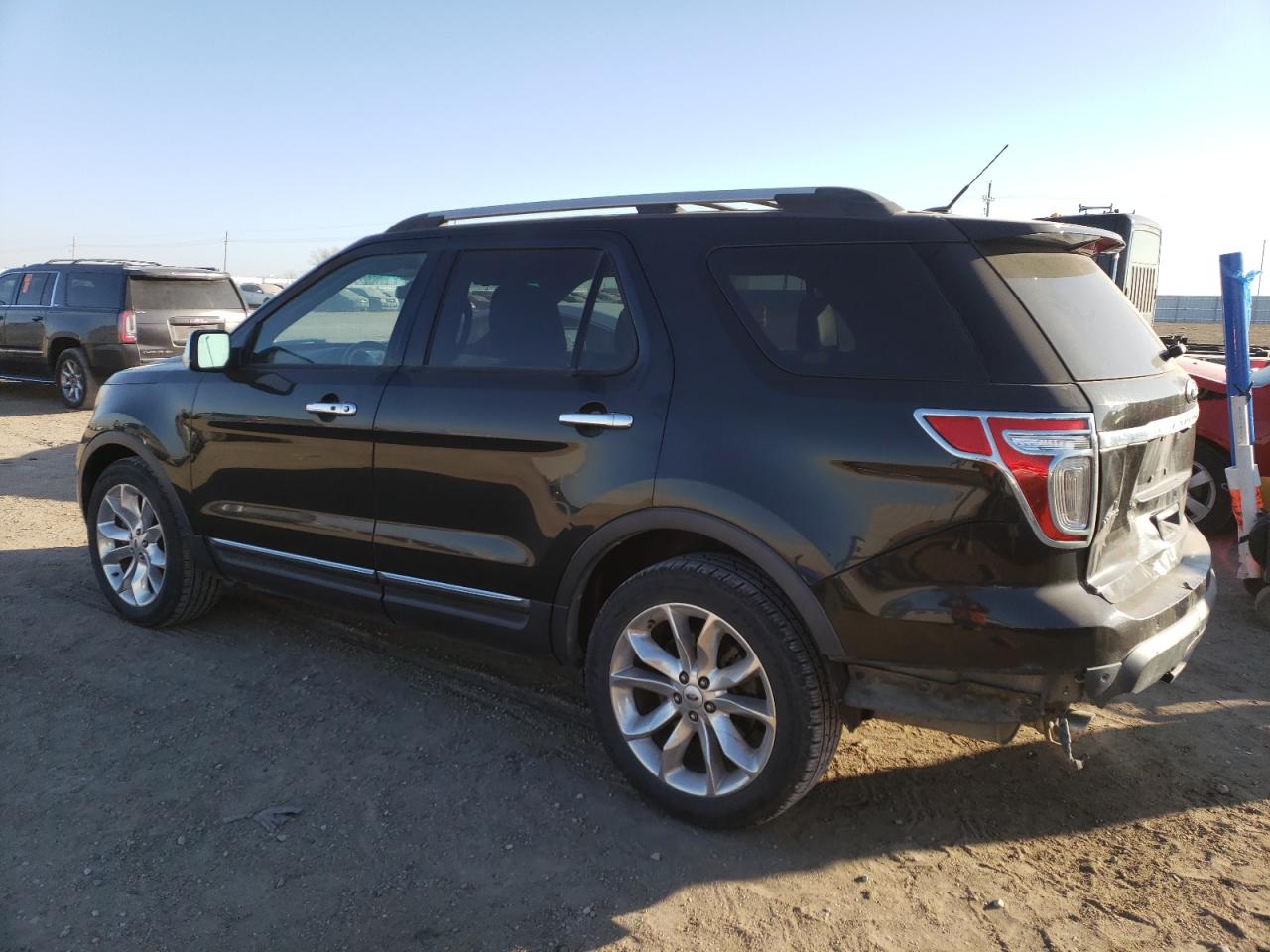 2013 Ford Explorer - Image 2