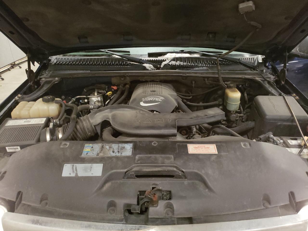 2002 GMC Yukon - Image 12