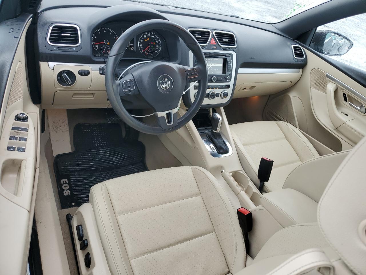 2014 Volkswagen Eos - Image 8