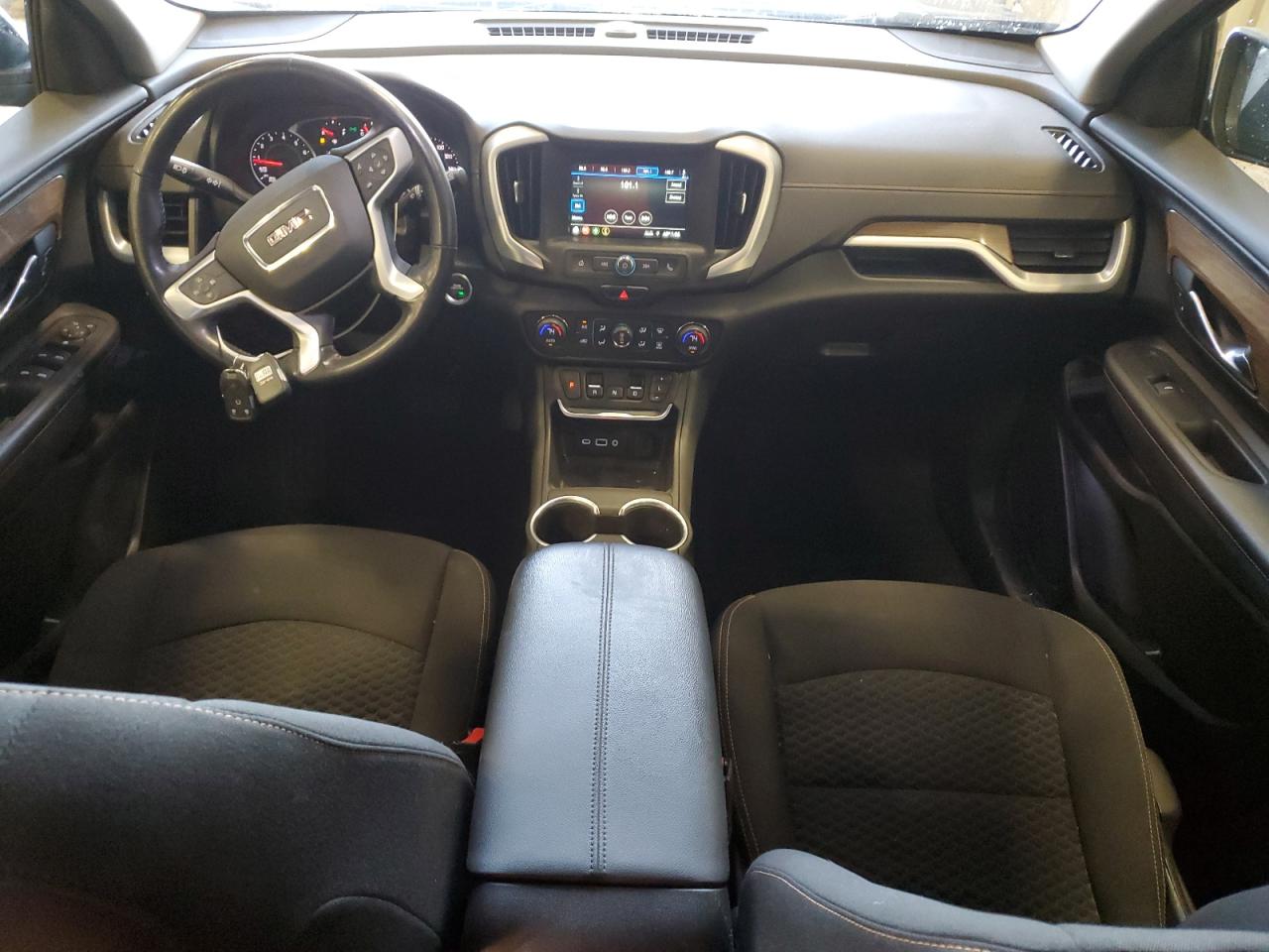 2019 GMC Terrain - Image 8