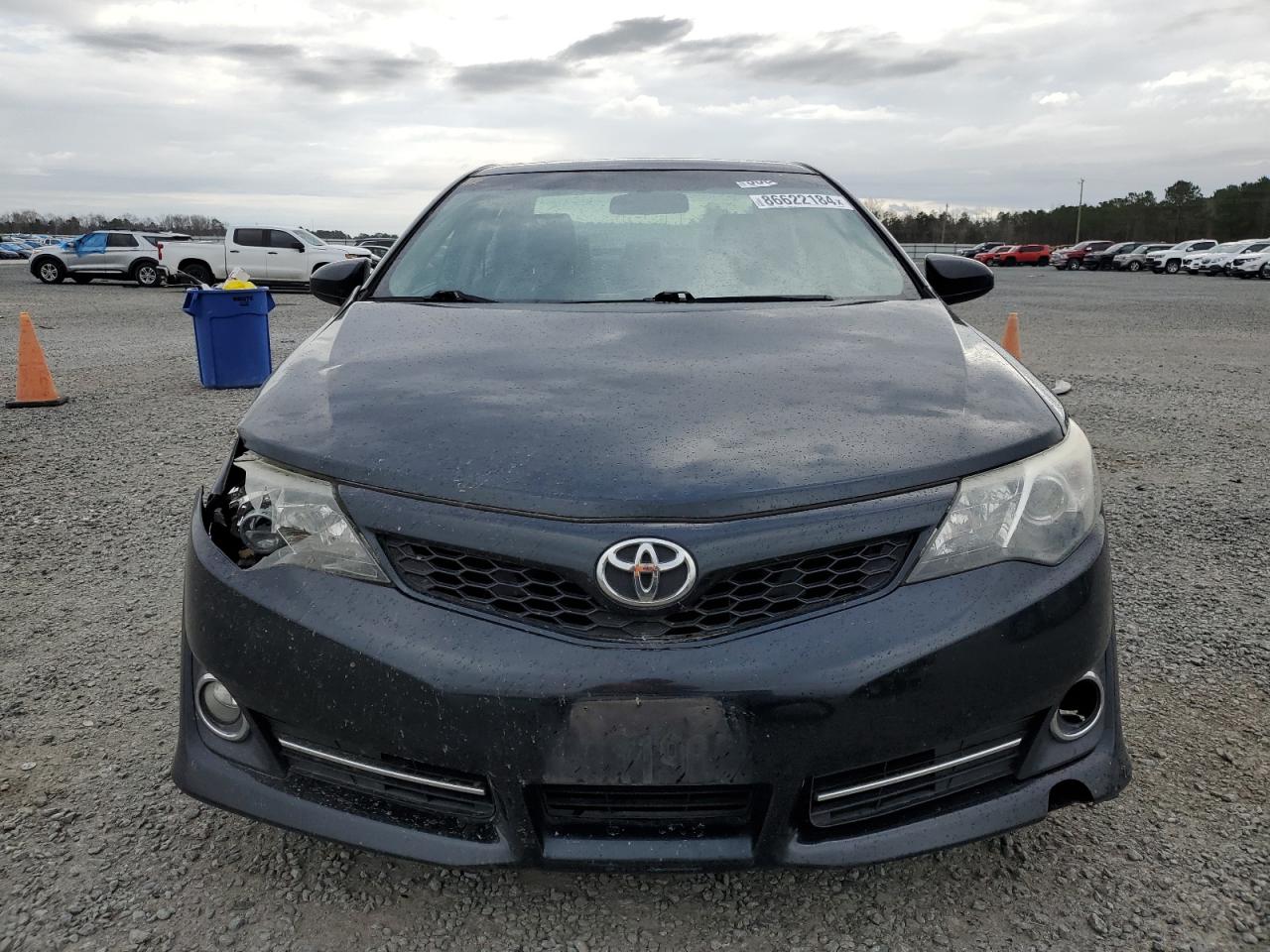 VIN 4T1BF1FK8DU695795 2013 TOYOTA CAMRY no.5