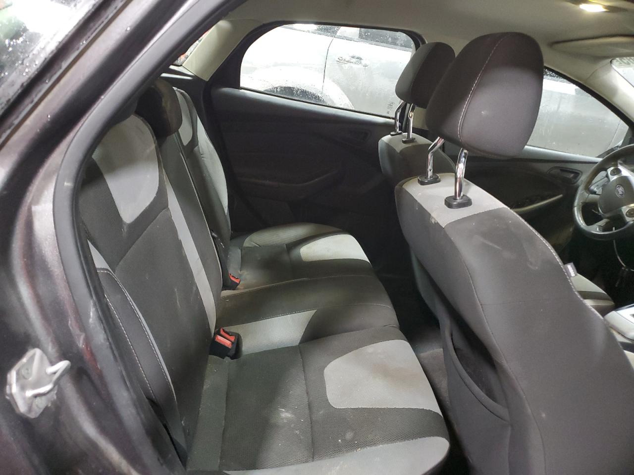 2012 Ford Focus - Image 10