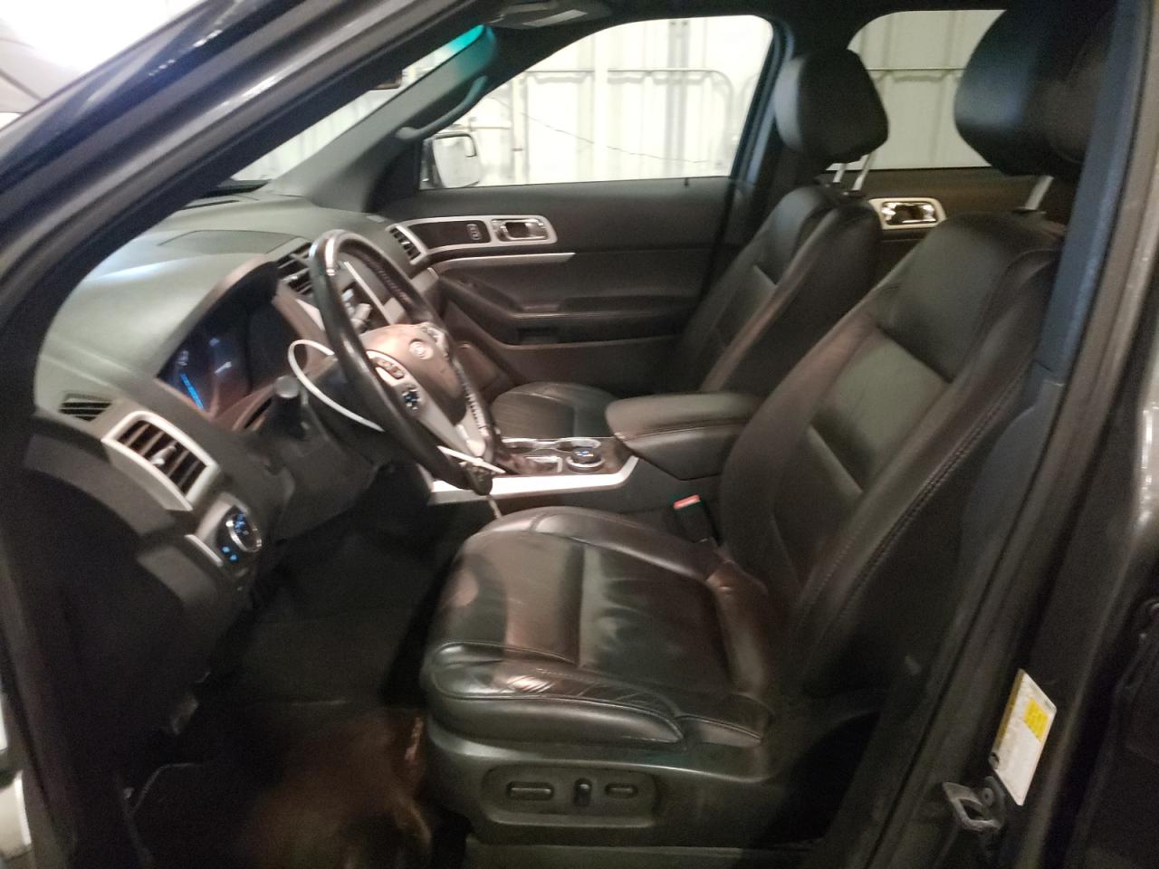 2015 Ford Explorer - Image 7