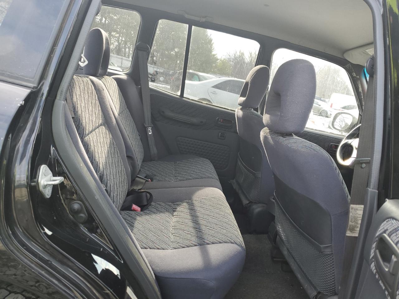 1999 Toyota RAV 4 - Image 11