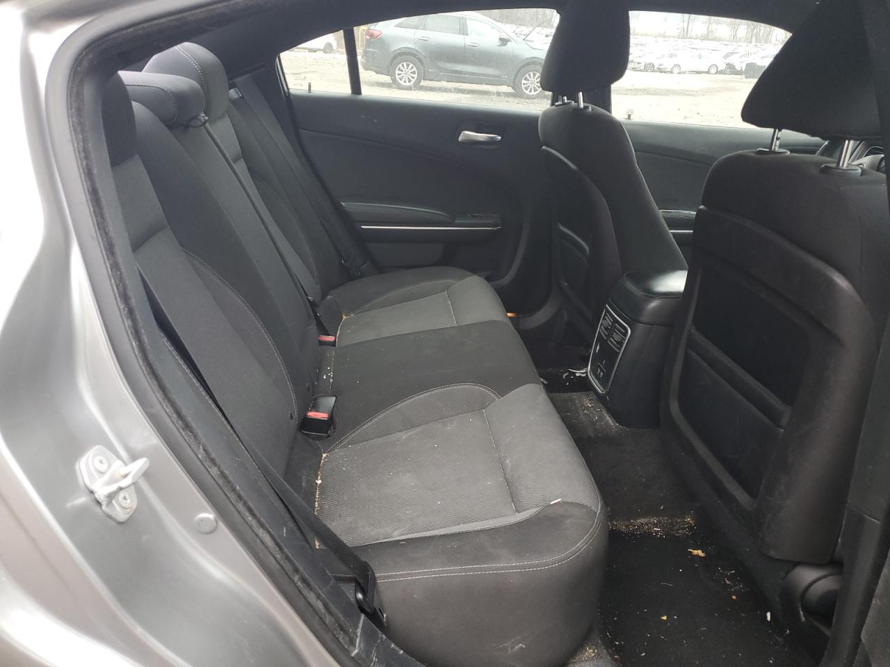 2015 Dodge Charger - Image 11