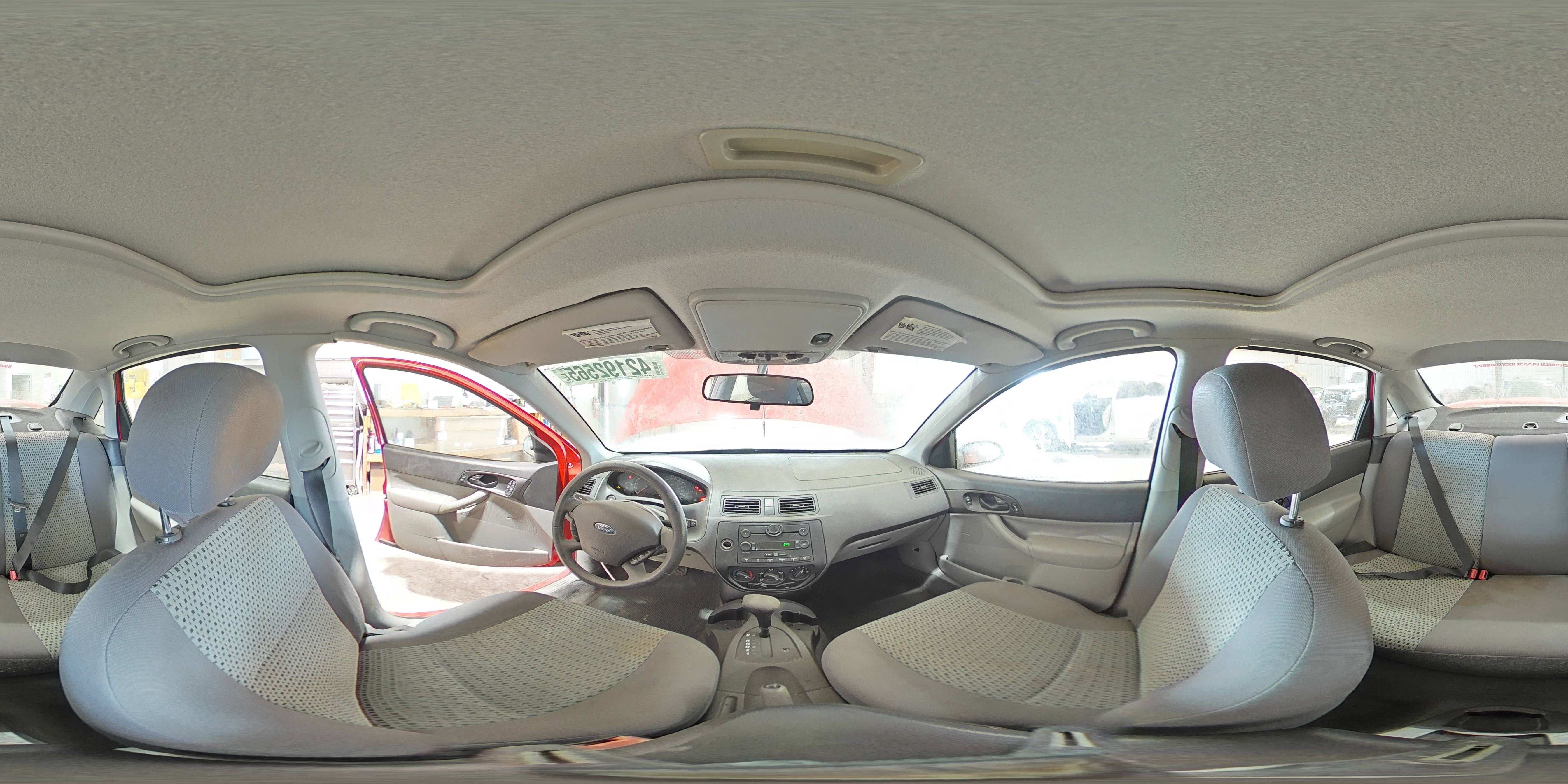 2007 Ford Focus - Image 13