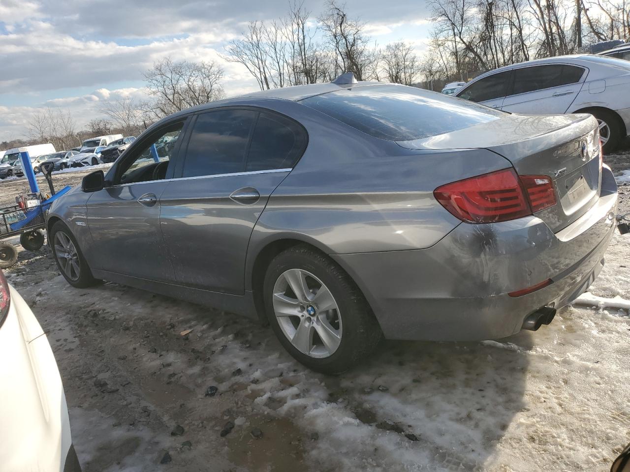 2013 BMW 5er - Image 2