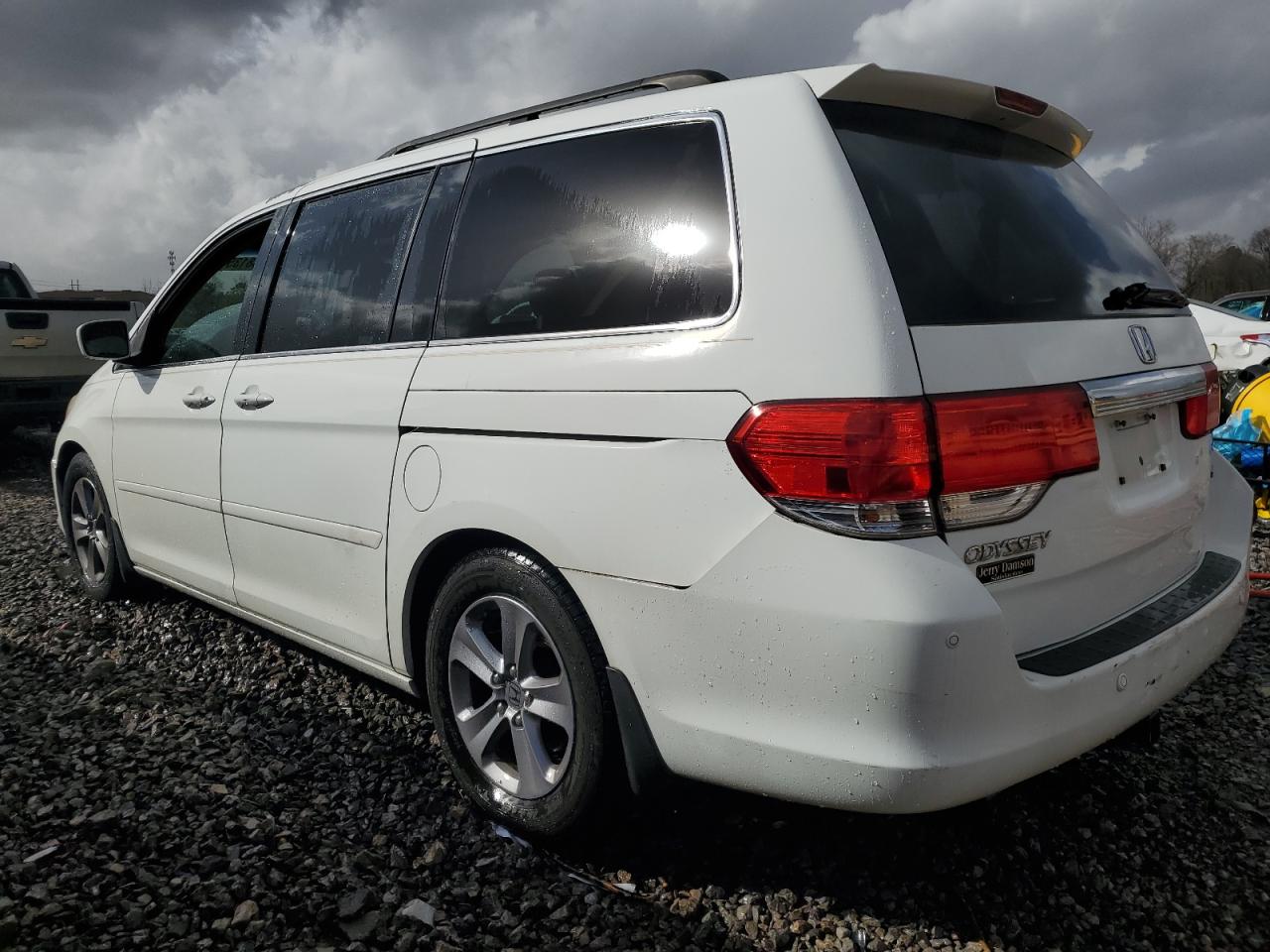 2009 Honda Odyssey - Image 2